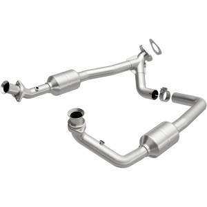 MagnaFlow Exhaust Systems & Installation | 1350 Offroad - MagnaFlow California CARB Direct-Fit Catalytic Converter 4583378 - Image 1