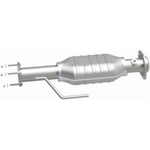 MagnaFlow Exhaust Systems & Installation | 1350 Offroad - MagnaFlow OEM Grade Direct-Fit Catalytic Converter 49038 - Image 4