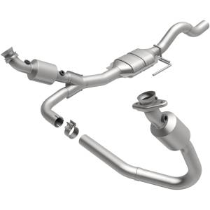 MagnaFlow Exhaust Systems & Installation | 1350 Offroad - MagnaFlow OEM Grade Direct-Fit Catalytic Converter 49112 - Image 1