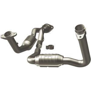MagnaFlow Exhaust Systems & Installation | 1350 Offroad - MagnaFlow OEM Grade Direct-Fit Catalytic Converter 49444 - Image 1
