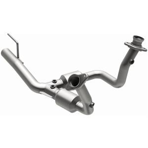 MagnaFlow Exhaust Systems & Installation | 1350 Offroad - MagnaFlow OEM Grade Direct-Fit Catalytic Converter 49494 - Image 2