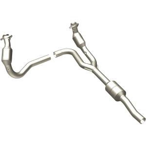 MagnaFlow Exhaust Systems & Installation | 1350 Offroad - MagnaFlow OEM Grade Direct-Fit Catalytic Converter 49554 - Image 1