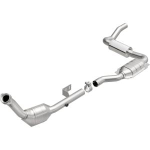 MagnaFlow Exhaust Systems & Installation | 1350 Offroad - MagnaFlow OEM Grade Direct-Fit Catalytic Converter 49865 - Image 1