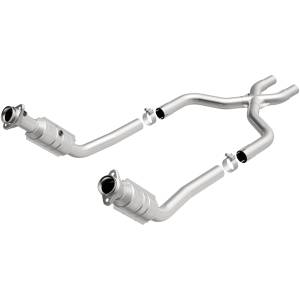 MagnaFlow Exhaust Systems & Installation | 1350 Offroad - MagnaFlow OEM Grade Direct-Fit Catalytic Converter 49977 - Image 1