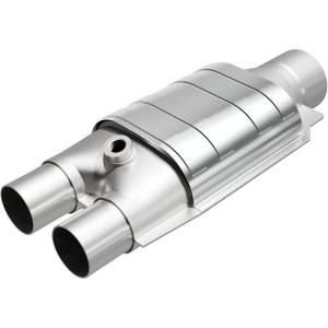 MagnaFlow Exhaust Systems & Installation | 1350 Offroad - MagnaFlow OEM Grade Universal Catalytic Converter 51047 - Image 1