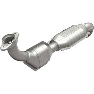 MagnaFlow Exhaust Systems & Installation | 1350 Offroad - MagnaFlow OEM Grade Direct-Fit Catalytic Converter 51238 - Image 1