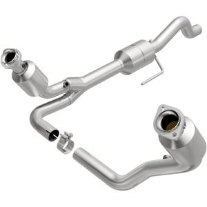 MagnaFlow Exhaust Systems & Installation | 1350 Offroad - MagnaFlow OEM Grade Direct-Fit Catalytic Converter 51338 - Image 1