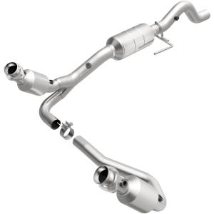MagnaFlow Exhaust Systems & Installation | 1350 Offroad - MagnaFlow OEM Grade Direct-Fit Catalytic Converter 51351 - Image 1
