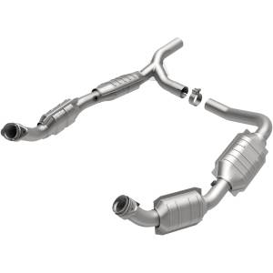 MagnaFlow Exhaust Systems & Installation | 1350 Offroad - MagnaFlow OEM Grade Direct-Fit Catalytic Converter 51640 - Image 1